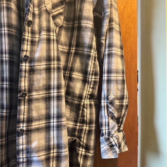 J. Jill button down - Picture 2 of 7